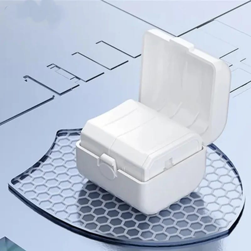 Adaptateur secteur universel avec étui MC25 YESIDO